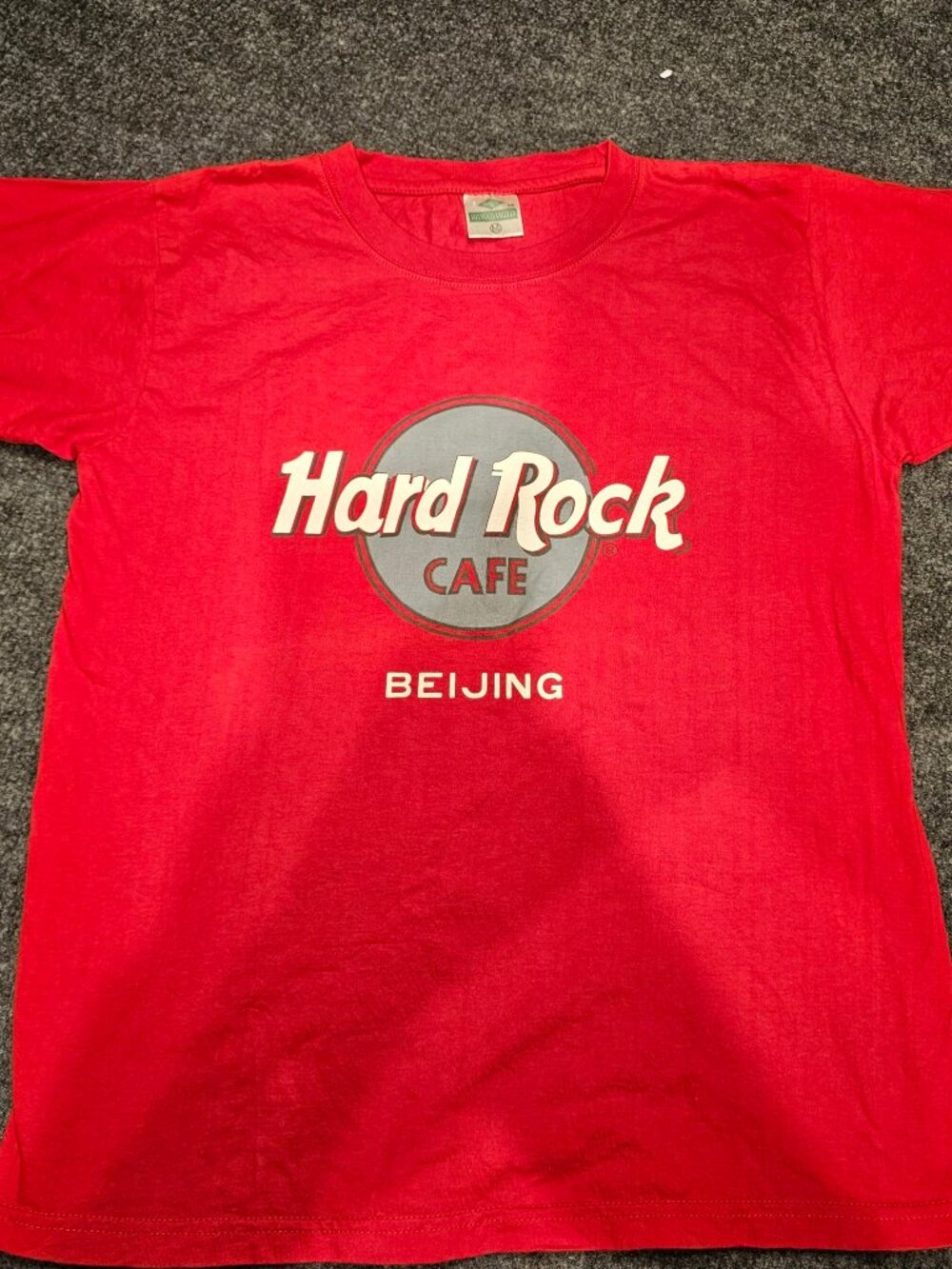 Hard Rock Cafe Beijing Red T-Shirt Mens M Classic Logo
